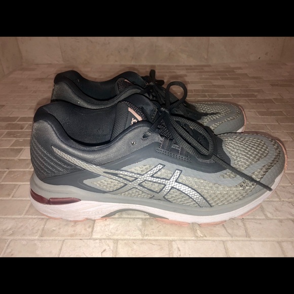 asics ladies running shoes